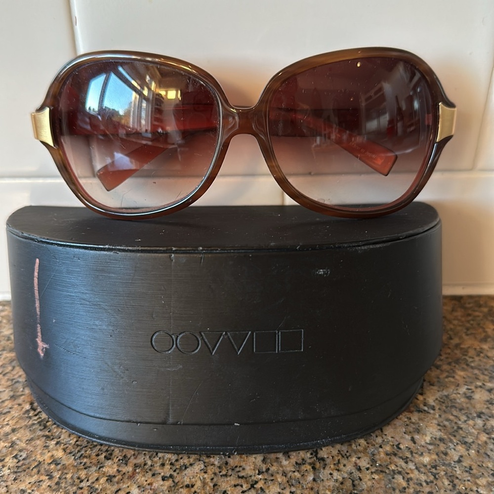 Oliver Peoples ‘Leila’ Tortoise and Pink Sunglasses